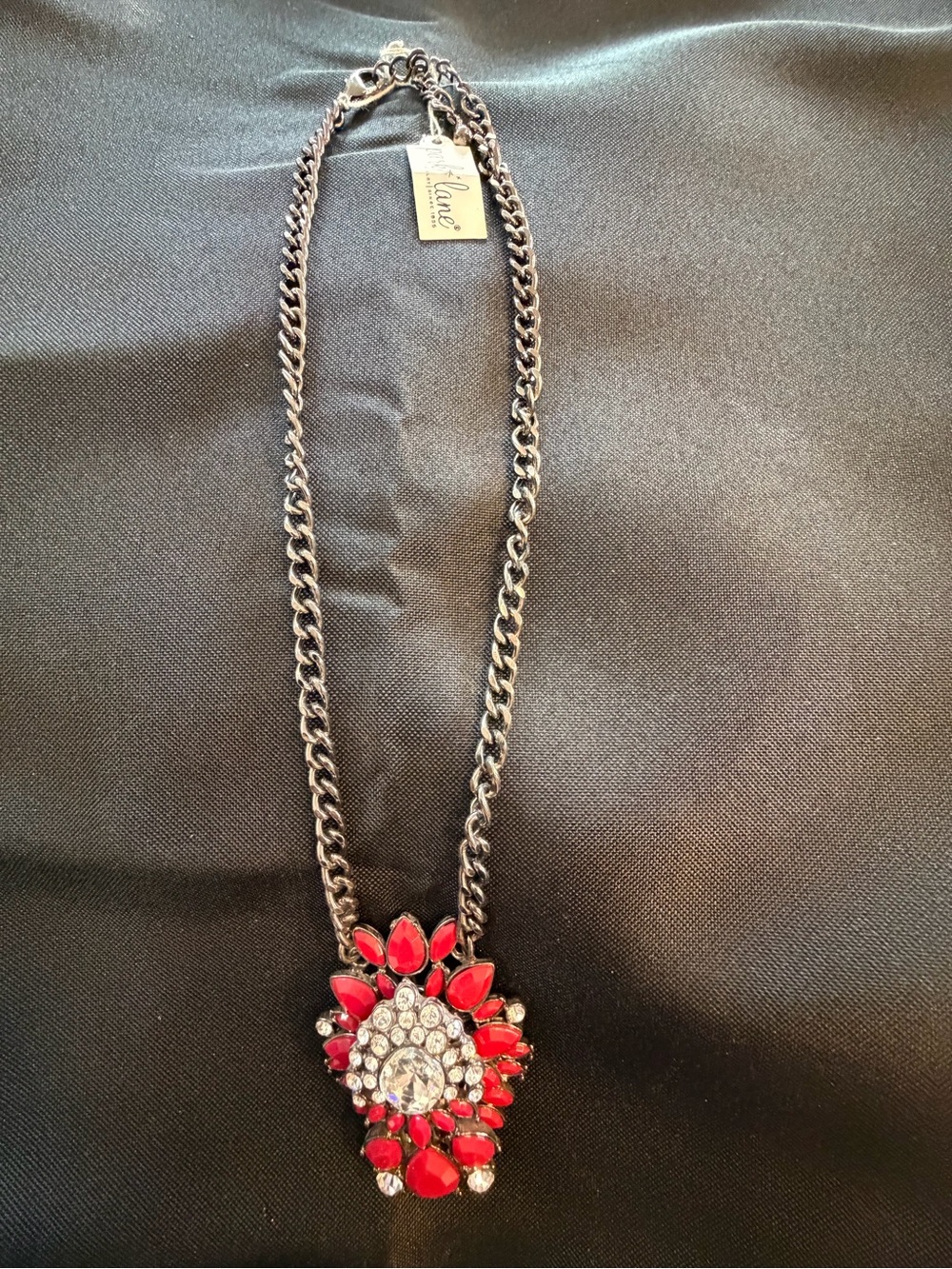 Park Lane Spellbound Necklace NWT Pomegranate Crystal Retired $64
